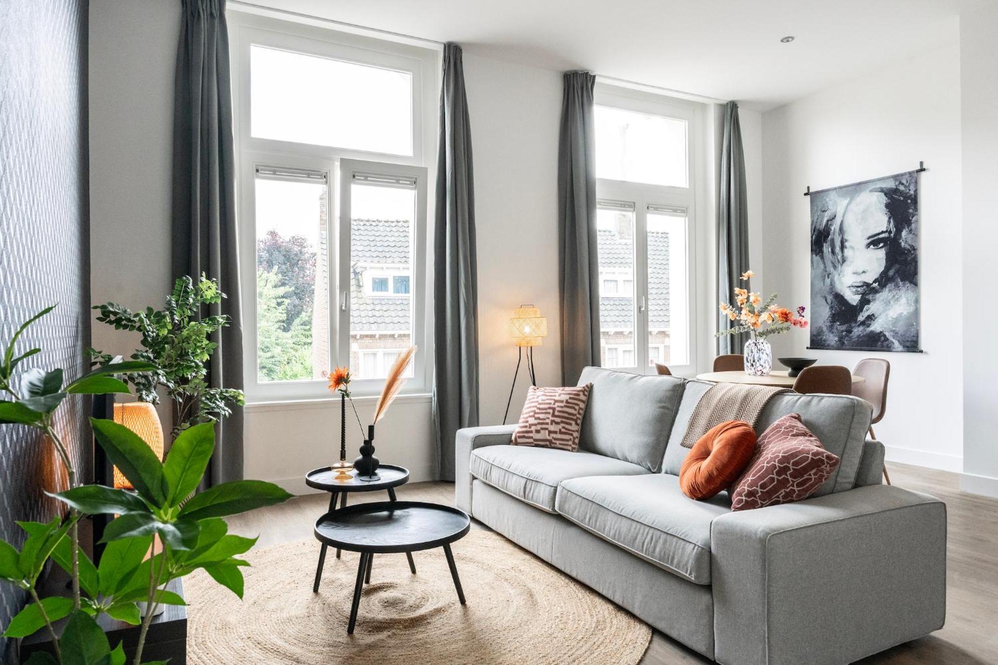 New 2br With Wifi Close To Center